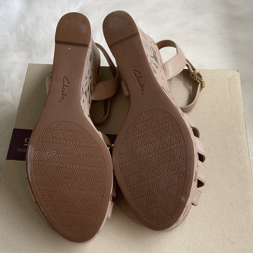 Clarks wedge sandal - Picture 6 of 7